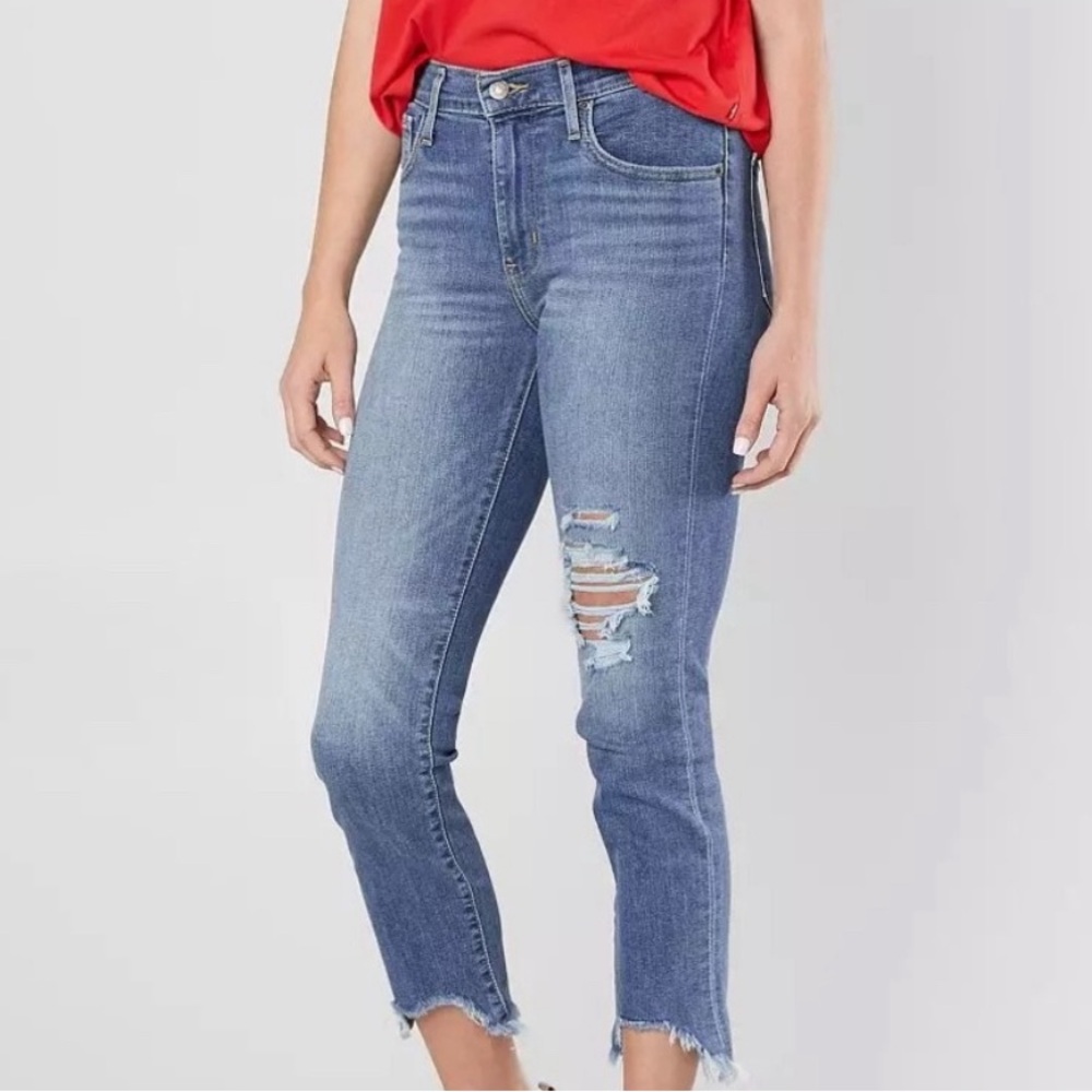 NWT LEVIS high rise straight cropped jeans